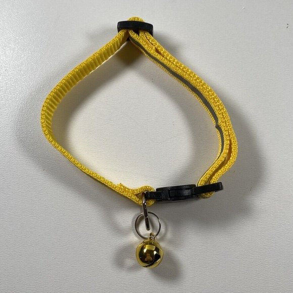 Yellow Cat Breakaway Collar New With Jingle Bell And Reflective Strip - Picture 2 of 4